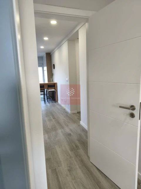 Apartamento T1 para Venda em Alfragide