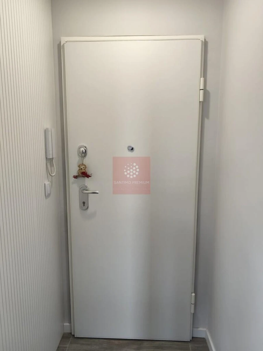 Apartamento T1 para Venda em Alfragide Foto 17