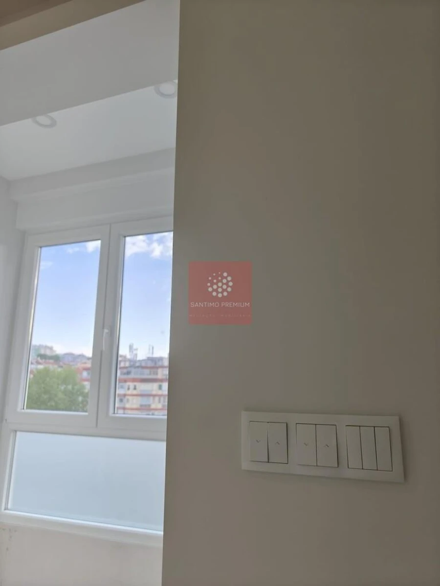 Apartamento T1 para Venda em Alfragide Foto 20
