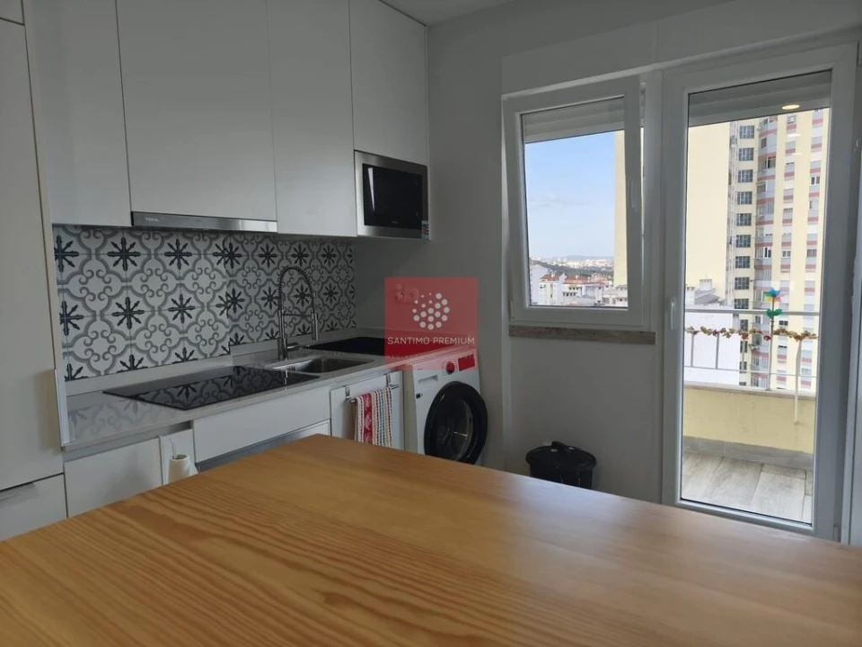 Apartamento T1 para Venda em Alfragide Foto 5