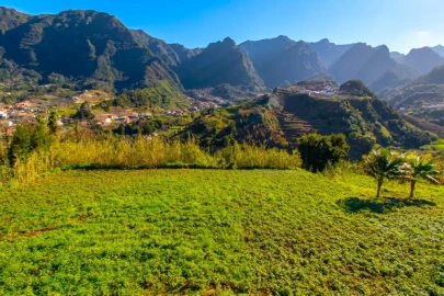 Terreno para Venda em São Vicente