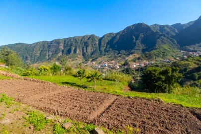 Terreno para Venda em São Vicente