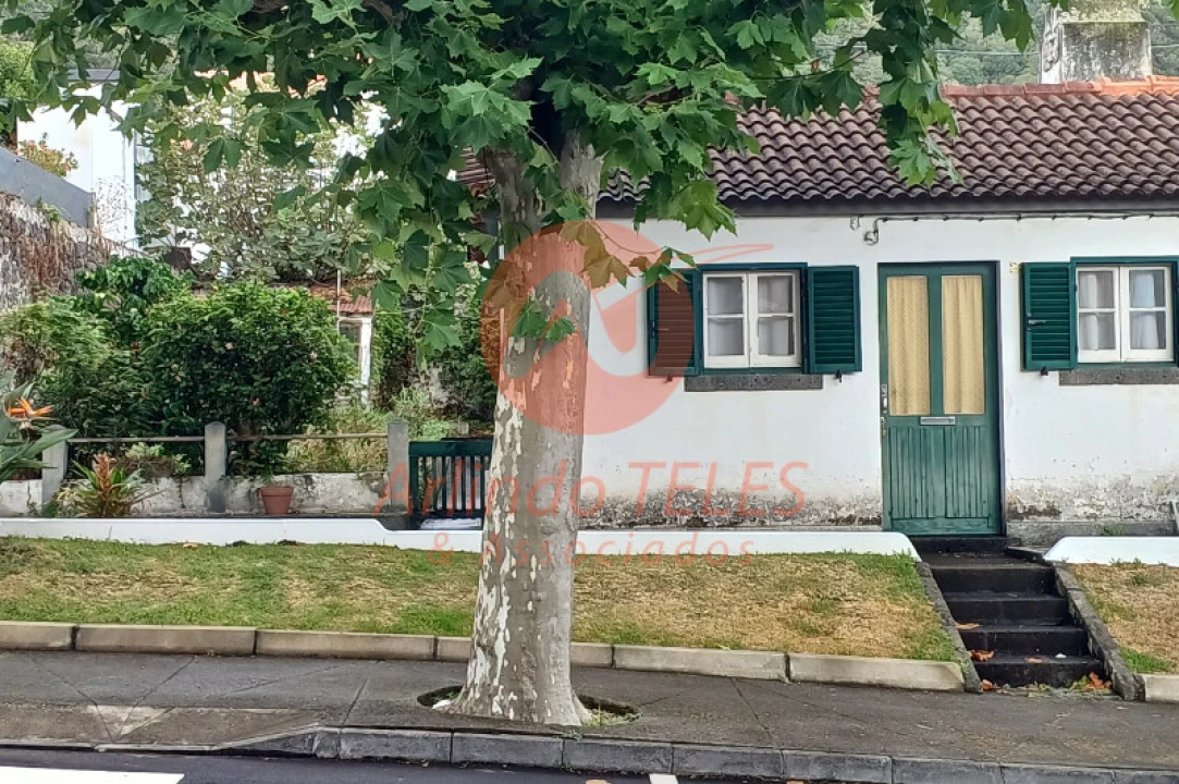 Moradia T2 para Venda em Velas (São Jorge) Foto 2