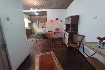 Moradia T2 para Venda em Velas (São Jorge)