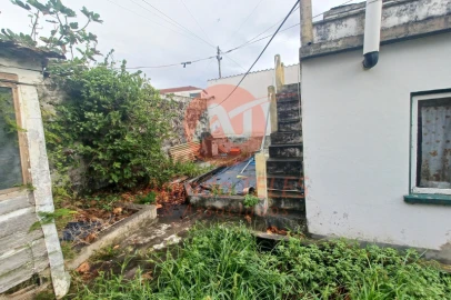 Moradia T2 para Venda em Velas (São Jorge)