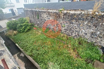 Moradia T2 para Venda em Velas (São Jorge)