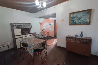 Moradia T2 para Venda em Velas (São Jorge)