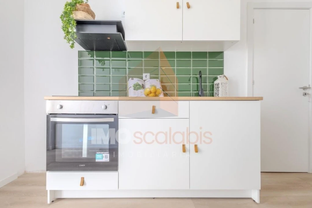 Apartamento T1 para Venda em Romeira e Várzea Foto 10