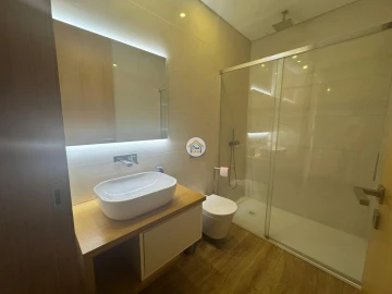 Moradia T4 para Venda em Carapeços