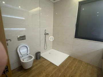 Moradia T4 para Venda em Carapeços