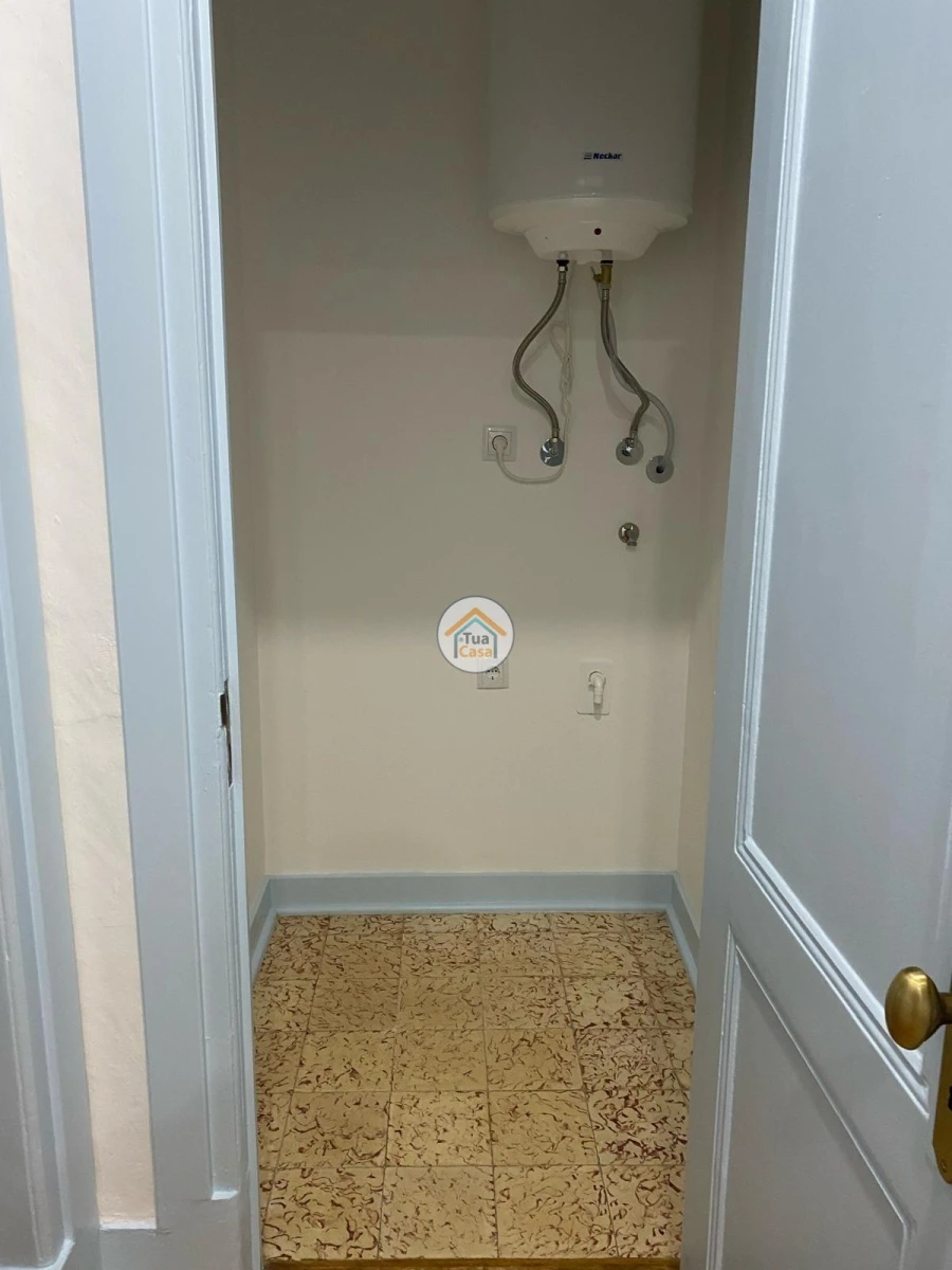 Apartamento T2 para Venda em Arroios Foto 8