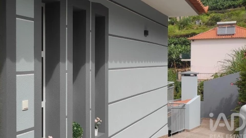 Moradia para Venda em Arco da Calheta