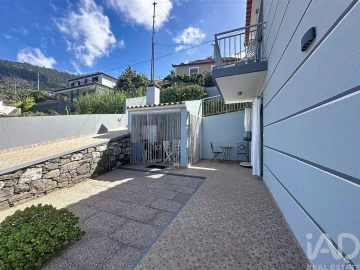 Moradia T3 para Venda em Arco da Calheta