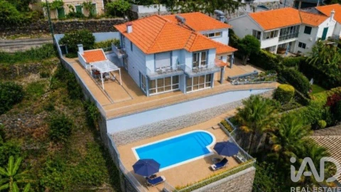 Moradia T3 para Venda em Arco da Calheta
