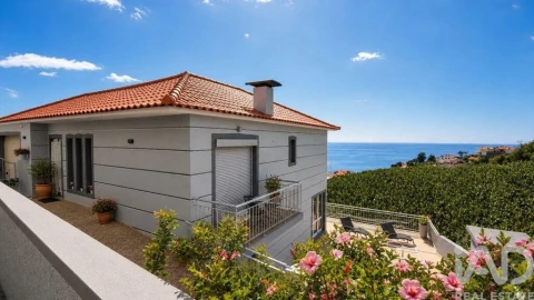 Moradia T3 para Venda em Arco da Calheta