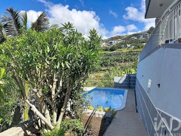 Moradia T3 para Venda em Arco da Calheta