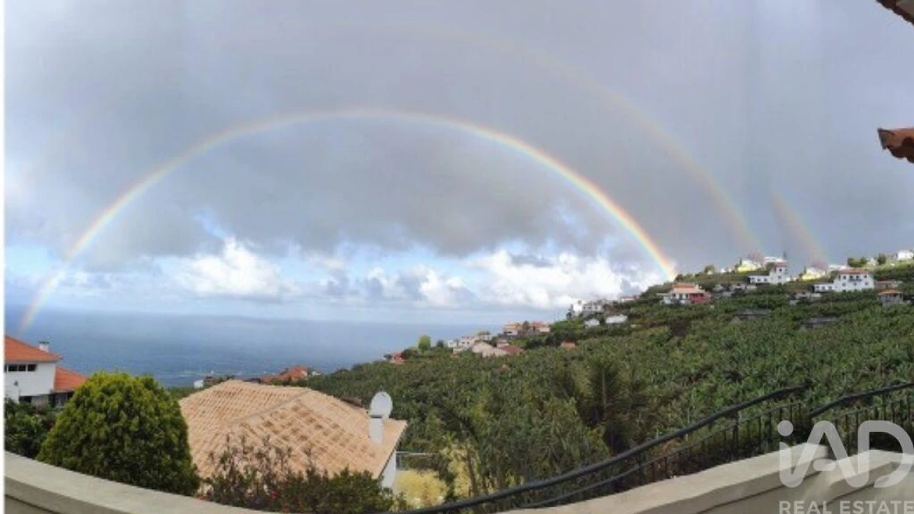 Moradia T3 para Venda em Arco da Calheta Foto 22