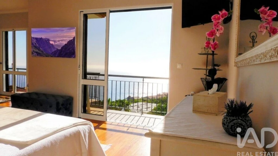 Moradia para Venda em Arco da Calheta Foto 16