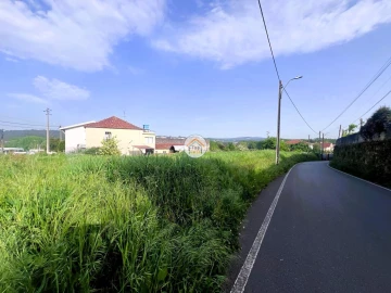 Terreno para Venda em Fiães