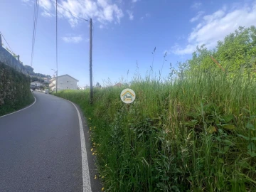 Terreno para Venda em Fiães