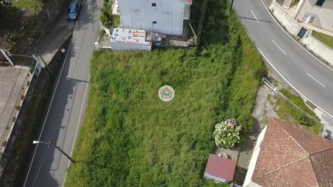 Terreno para Venda em Fiães