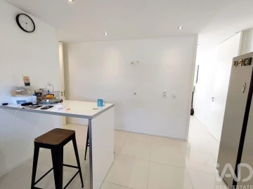 Moradia T3 para Venda em Perafita, Lavra e Santa Cruz do Bispo