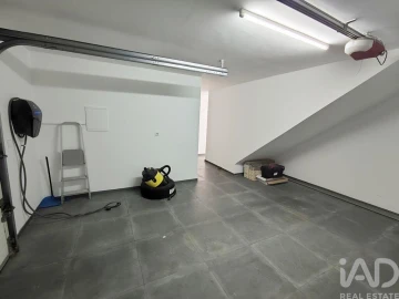 Moradia T3 para Venda em Perafita, Lavra e Santa Cruz do Bispo