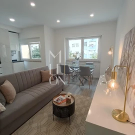 Apartamento T3 para Venda em Benfica