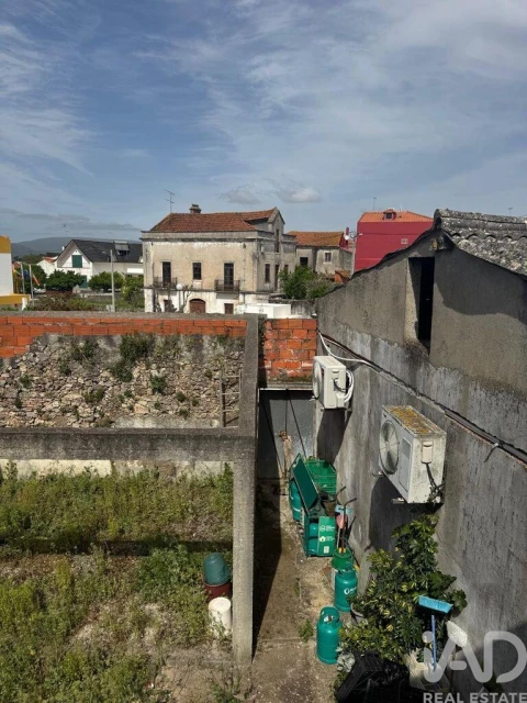 Loja para Venda em Malhou, Louriceira e Espinheiro
