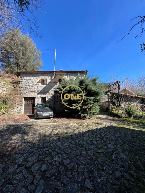 Moradia T4 para Venda em Eira Vedra