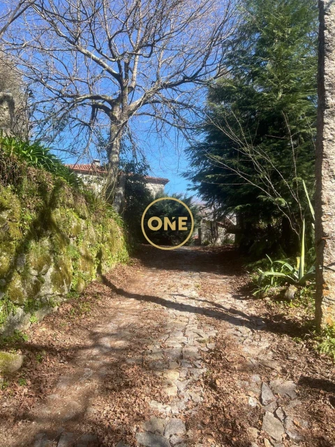 Moradia T4 para Venda em Eira Vedra