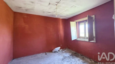 Moradia T2 para Venda em Lamas e Cercal