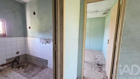 Moradia T2 para Venda em Lamas e Cercal