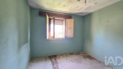 Moradia T2 para Venda em Lamas e Cercal