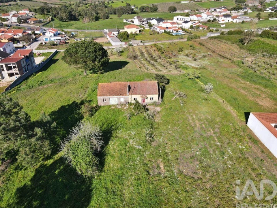 Moradia T2 para Venda em Lamas e Cercal Foto 18