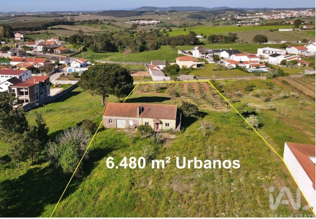 Moradia T2 para Venda em Lamas e Cercal Foto 1