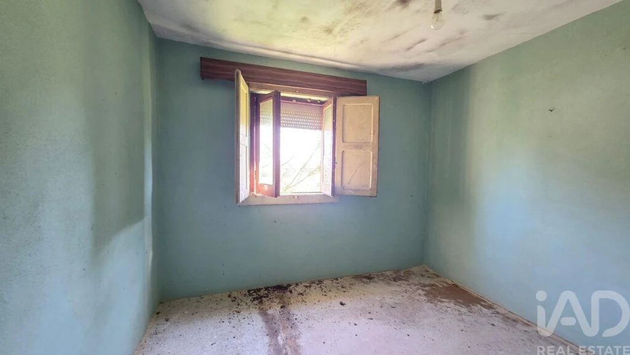 Moradia T2 para Venda em Lamas e Cercal Foto 13