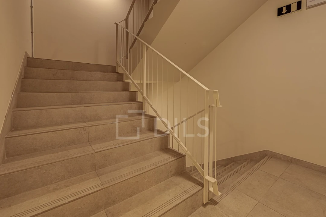Apartamento T4 para Venda em Santo António Foto 48