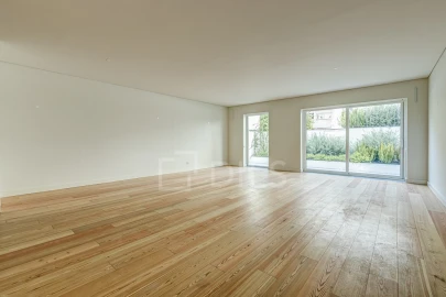 Apartamento T4 para Venda em Santo António