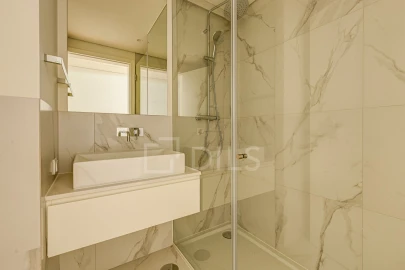 Apartamento T4 para Venda em Santo António