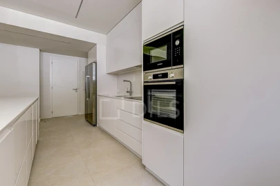 Apartamento T4 para Venda em Santo António