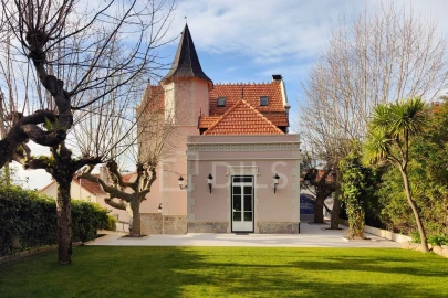 Moradia T4 para Venda em Santa Maria e São Miguel, São Martinho, São Pedro Penaferrim