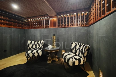 Moradia T4 para Venda em Santa Maria e São Miguel, São Martinho, São Pedro Penaferrim