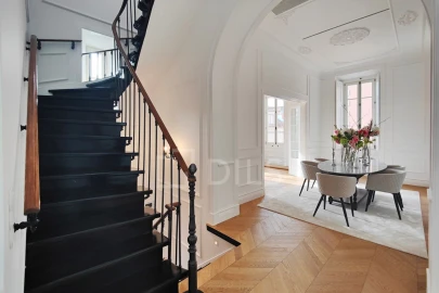 Moradia T4 para Venda em Santa Maria e São Miguel, São Martinho, São Pedro Penaferrim