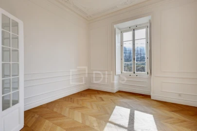 Moradia T4 para Venda em Santa Maria e São Miguel, São Martinho, São Pedro Penaferrim