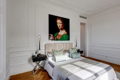 Moradia T4 para Venda em Santa Maria e São Miguel, São Martinho, São Pedro Penaferrim