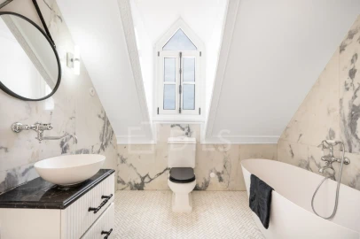 Moradia T4 para Venda em Santa Maria e São Miguel, São Martinho, São Pedro Penaferrim