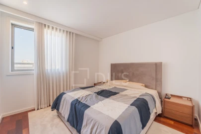 Apartamento T3 para Venda em Ramalde