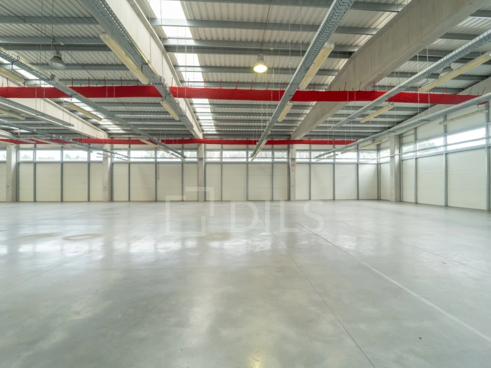 Armazém para Arrendamento em Cidade da Maia Foto 5