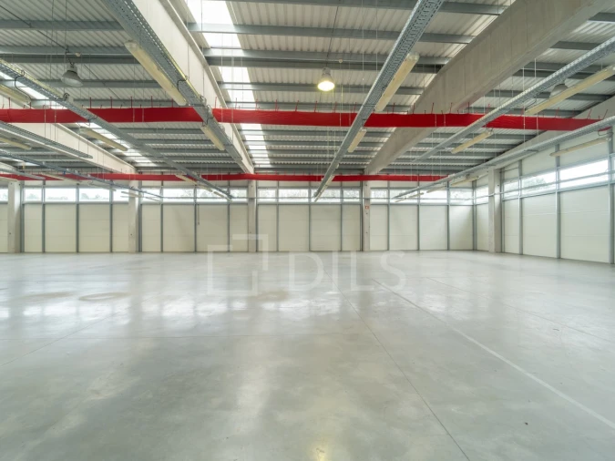 Armazém para Arrendamento em Cidade da Maia Foto 5